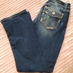 DAYTRIP Distressed Virgo Jeans